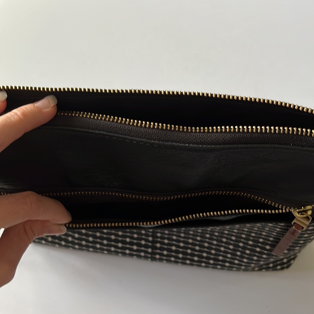 Fossil Bag With Adjustable Button Strap - image 4